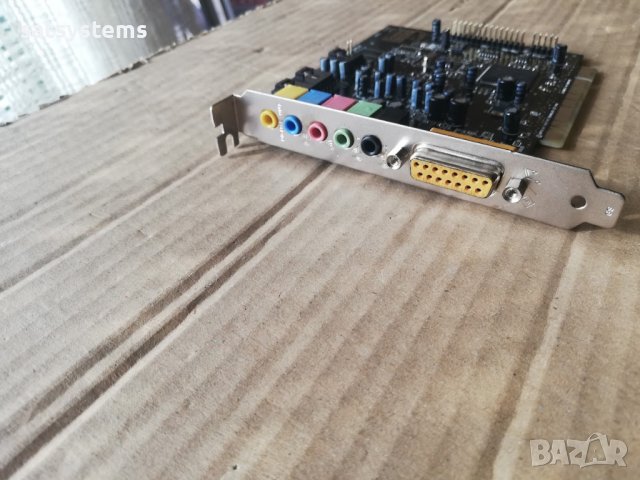 Звукова карта Creative Labs Sound Blaster Live! CT4830 5.1 Channel PCI, снимка 3 - Други - 41475534