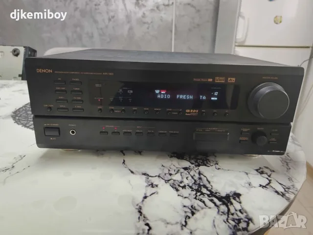 Denon Avr-802 е 5.1-канален аудио -видео ресивър