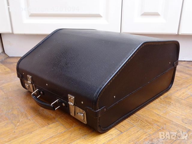 Много запазен куфар за акордеон, снимка 9 - Акордеони - 51773793