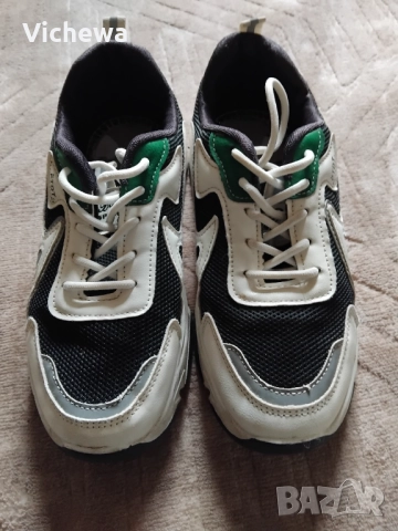 Дамски маратонки, снимка 2 - Маратонки - 52325472