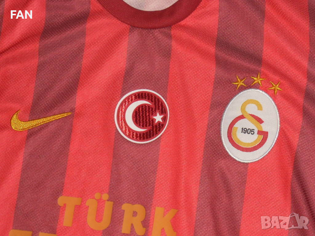 ОРИГИНАЛНА футболна фланелка Найк NIKE DRI-FIT на Галатасарай Истанбул от сезон 2013/14 размер S, снимка 4 - Фен артикули - 35768563