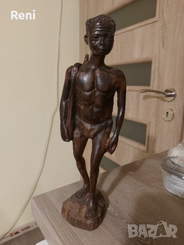 Бушменът от Боговете сигурно са полудели, статуетка!