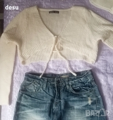 Бежова жилетка за пролетта и лятото