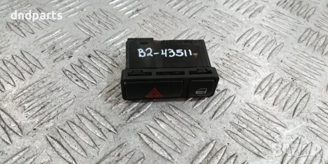 Бутон аварийни светлини BMW 3-Series E46 2002г.	