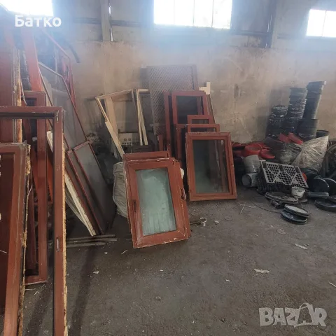 Пвц дограма череша, втора употреба, снимка 2 - Дограми - 56166535