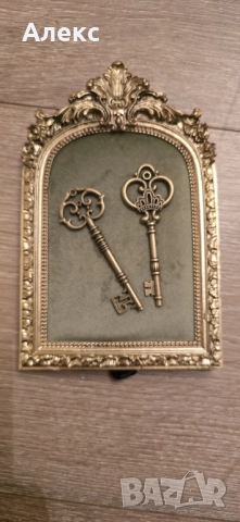 Изящна рамка за бижута, с кадифе., снимка 2 - Бижутерийни комплекти - 52229237