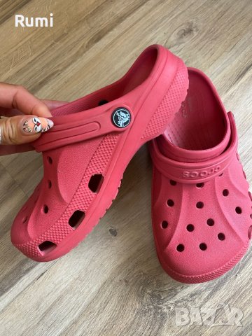 Оригинални юношески тъмно червени чехли Crocs ! 34-35 н, снимка 4 - Детски сандали и чехли - 41343103