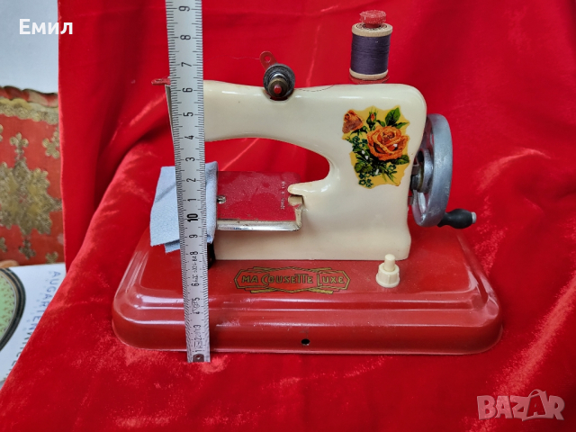 Колекционерска детска шевна машина MA COUSETTE LUXE , снимка 6 - Колекции - 44684994