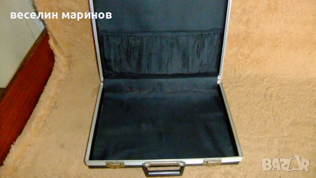 ПРОДАВАМ ДИПЛОМАЧИЧЕСКИ КУФАР, снимка 2 - Куфари с инструменти - 53820850