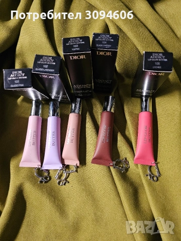 Нов Гланц Dior, снимка 2 - Декоративна козметика - 53515605