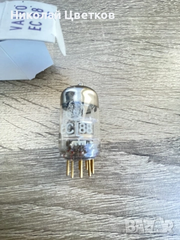 Valvo EC88 Gold pins електронни радио лампи NOS