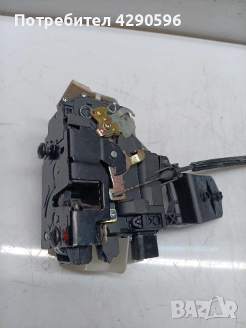 Брава предна лява за VW Passat 5 / Пасат 5