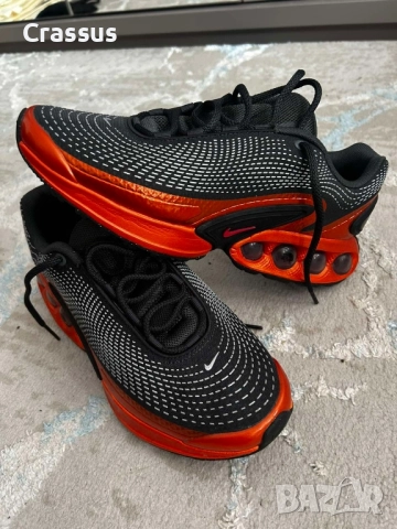 Продават се оригинални маратонки Nike Air max Dn, снимка 2 - Маратонки - 51994333