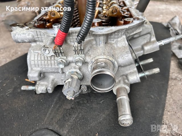 ЦИЛИНДРОВА ГЛАВА За Тойота Аурис.1.33vvt-I.99кс.2010г, снимка 5 - Части - 44295939