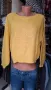 Пухкав и мекичък пуловер в жълт цвят, снимка 2