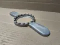Стара Соц Алуминиева Затварачка За Буркани. / НОМЕР 173., снимка 1