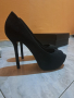 Bershka, снимка 1 - Дамски обувки на ток - 44602558