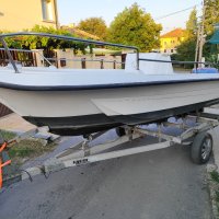 Лодка тримаран 500x210, снимка 2 - Воден транспорт - 41600936