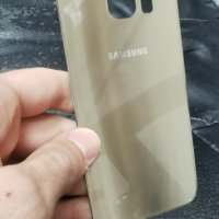 Заден капак за Samsung S6 GOLD, снимка 1 - Ремонт на телефони - 40021707