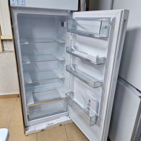 хладилник с камера ELEKTROLUX ST281F , снимка 8 - Хладилници - 44781200