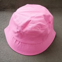 Изчистена дамска шапка тип идиотка в розов цвят, снимка 4 - Шапки - 41737113