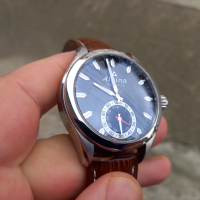 Продавам оригинален Часовник Alpina Horological Series Smartwatch Quartz Chronograph, снимка 9 - Мъжки - 36151265