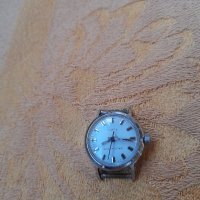 Стар дамски механичен часовник , снимка 12 - Антикварни и старинни предмети - 41837844