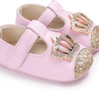 Нови бебешки буйки размер 13, снимка 1 - Бебешки обувки - 42634709