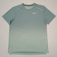 Nike DRI-FIT Breathe Tee оригинална тениска L Найк спортна фланелка, снимка 1 - Спортни дрехи, екипи - 42504293