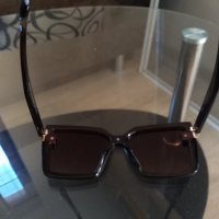 Дамски слънчеви очила Рикарди , снимка 4 - Слънчеви и диоптрични очила - 38798782