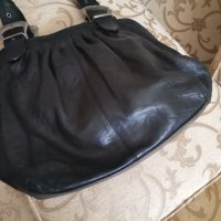  Италианска черна чанта от естествена кожа, снимка 6 - Чанти - 41451471