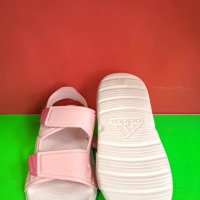 Сандали Adidas, снимка 5 - Детски обувки - 41604421
