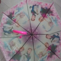 детски чадър елза и ана, снимка 2 - Чадъри - 42013779