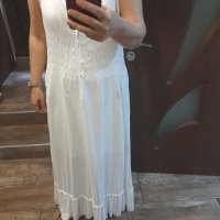 Дълга бяла рокля , снимка 2 - Рокли - 41431718