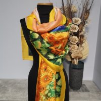Дамски шалове от коприна , снимка 1 - Шалове - 42576975