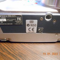 Sony Cyber-shot DSC-S70 3.1MP - vintage 2000, снимка 13 - Фотоапарати - 35758054