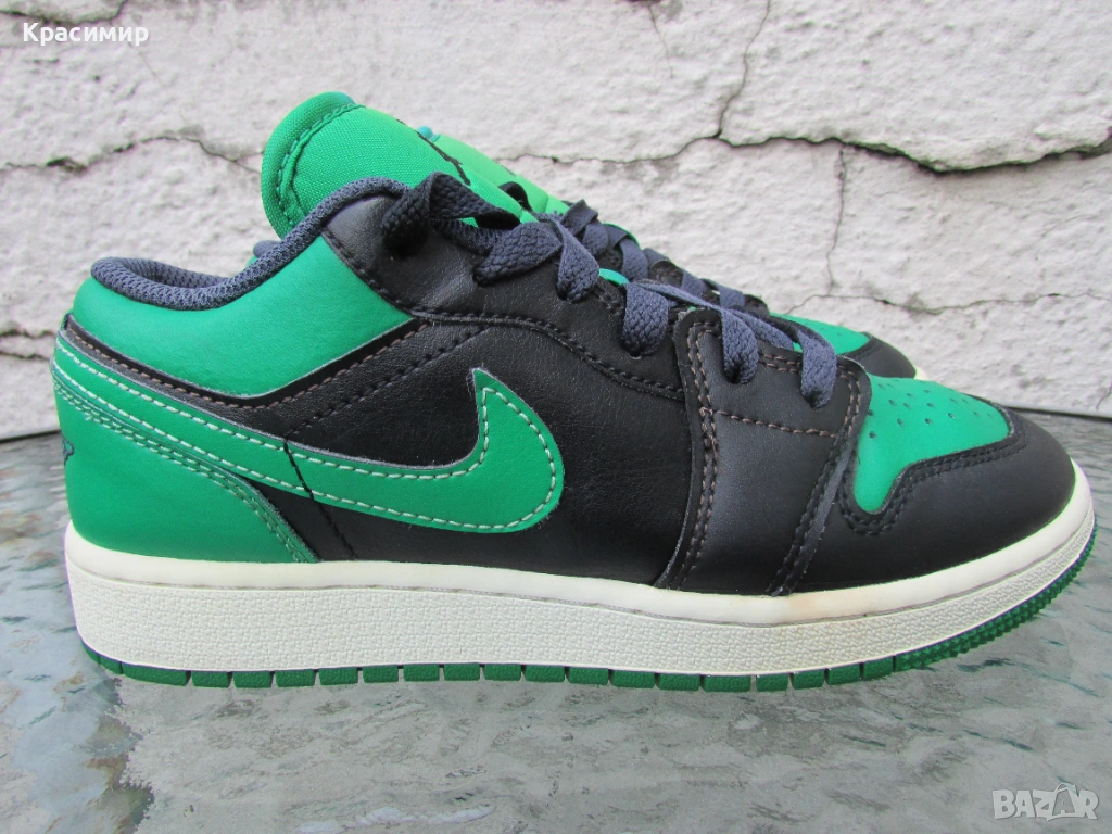 Детски маратонки Nike Air Jordan 1 Low ‘Lucky Green’, снимка 1