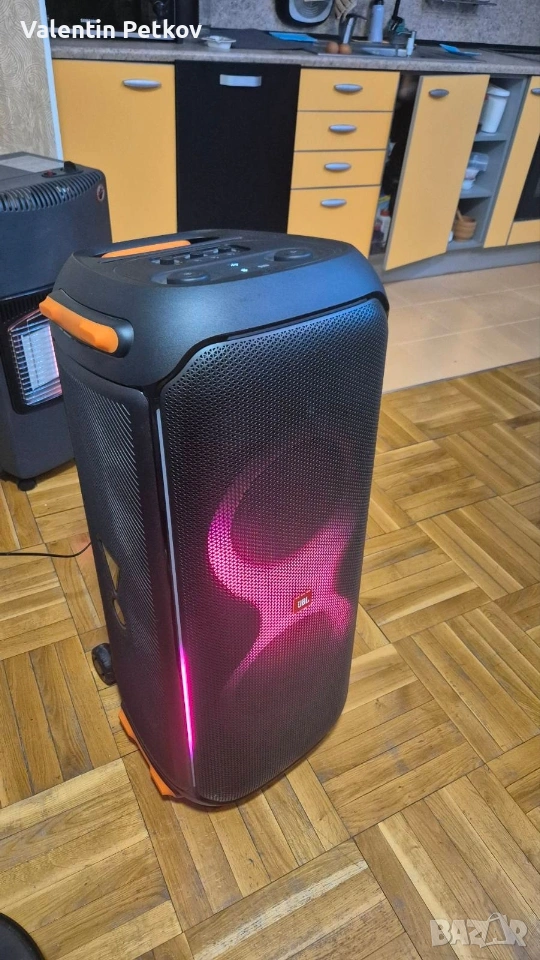 JBL Partybox 710 800w, снимка 1