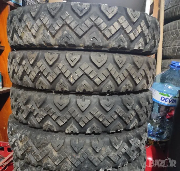 гуми , снимка 1