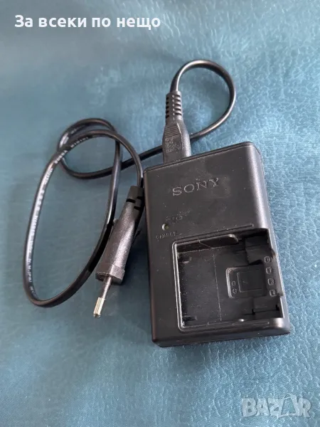 Оригинално зарядно за фотоапарат Sony BC-CSD , ЗА БАТЕРИИ: NP-BD1 / NP-FD1 / NP-FR1 / NP-FE1 / NP-F, снимка 1
