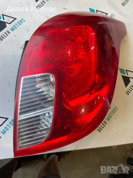 42558889 десен стоп от Opel Mokka X 2016-2019, снимка 1