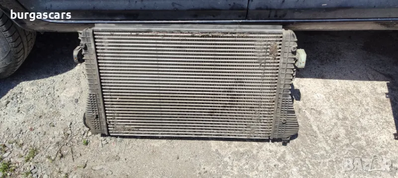 Интеркулер 1K0 145 927 Vw Touran 1.9 TDI 105к.с. - 120лв, снимка 1