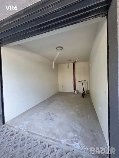 Давам Гараж + Парко Място под наем на ул. Трапезица 53 , снимка 1