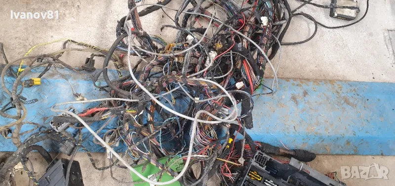 Инсталация за бмв е34 525 бензин м20б25 букси конектори модули бушонно табло релета bmw e34 wiring , снимка 1