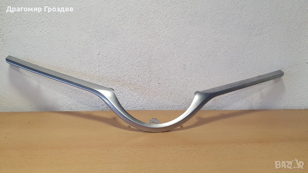 Хром лайстна за радиаторна решетка (маска) за Toyota Yaris / Тойота Ярис (2014-2017), снимка 1