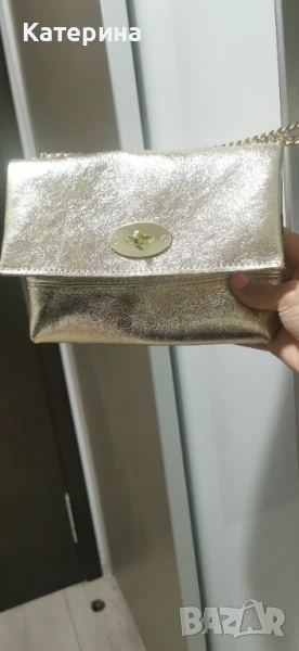 Златиста чанта естествена кожa, снимка 1