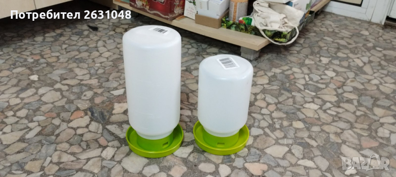 поилки от 1 лт и 1.5 лт птици и гълъби, снимка 1