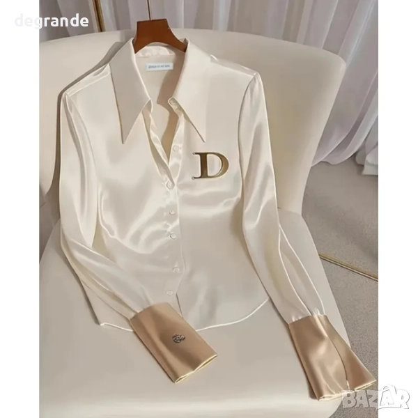 Официална дамска риза с маншети и емблема, снимка 1