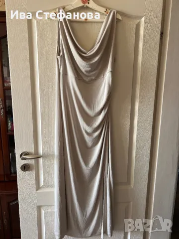 гръцко деколте набрана цепка  дълга бежова nude женствена елегантна тежко падаща рокля Reserved, снимка 8 - Рокли - 47566537