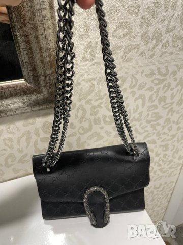 Нова дамска чанта , снимка 2 - Чанти - 35883097